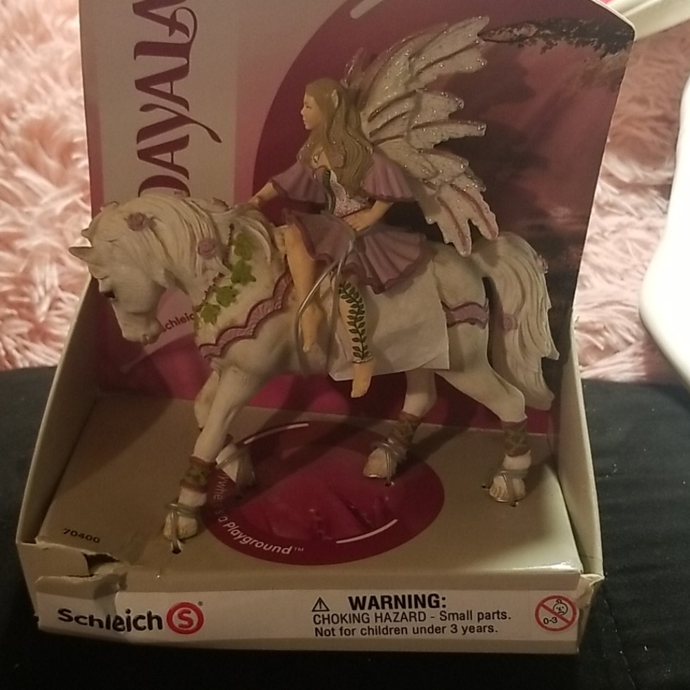 Fairy horse statue